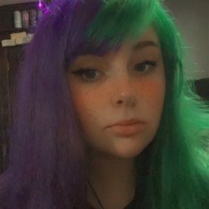 Meet your Posher, Nicolle